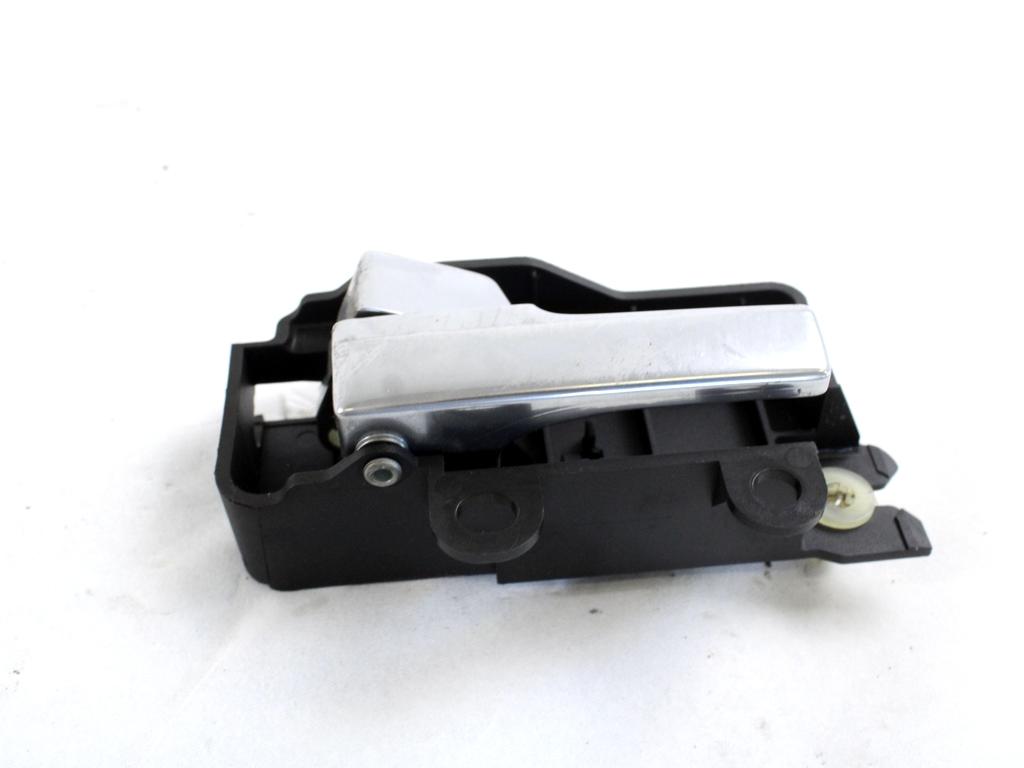 NOTRANJA KLJUKA  OEM N. 3M51-R22601-AA ORIGINAL REZERVNI DEL FORD FOCUS DA HCP DP MK2 R BER/SW (2008 - 2011) DIESEL LETNIK 2008