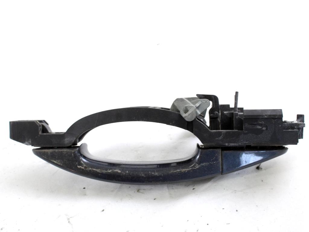 ZUNANJA KLJUKA ZADNJA DESNA VRATA OEM N. 1305822 ORIGINAL REZERVNI DEL FORD FOCUS DA HCP DP MK2 R BER/SW (2008 - 2011) DIESEL LETNIK 2008