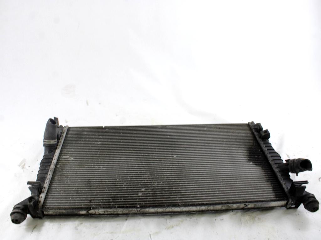 RADIATOR VODE OEM N. 1357325 ORIGINAL REZERVNI DEL FORD FOCUS DA HCP DP MK2 R BER/SW (2008 - 2011) DIESEL LETNIK 2008