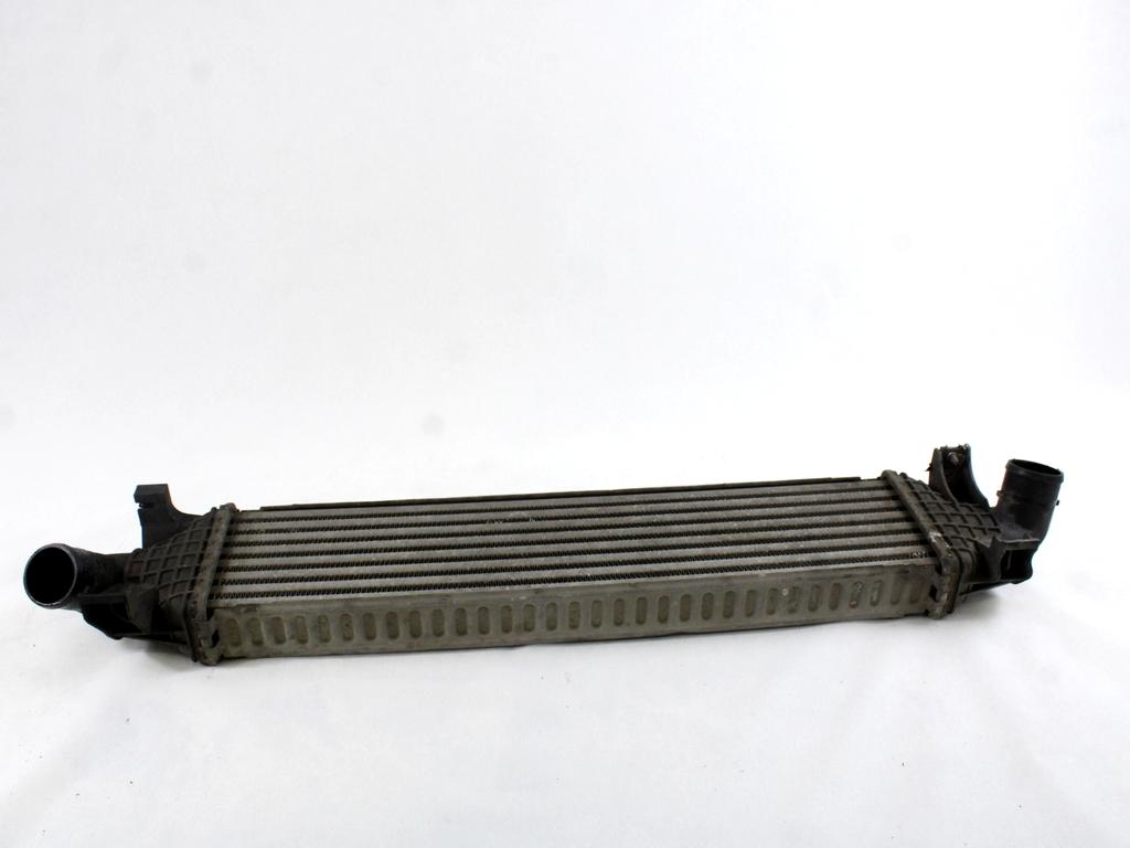 HLADILNIK INTERCOOLER OEM N. 1353523 ORIGINAL REZERVNI DEL FORD FOCUS DA HCP DP MK2 R BER/SW (2008 - 2011) DIESEL LETNIK 2008