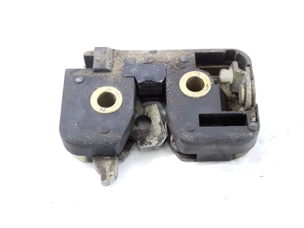 ZAKLEPANJE PRTLJA?NIH VRAT  OEM N. 96BG-N43102-AA ORIGINAL REZERVNI DEL FORD MONDEO BAP BFP BNP MK1 R BER/SW (09/1996 - 08/2000) DIESEL LETNIK 2000