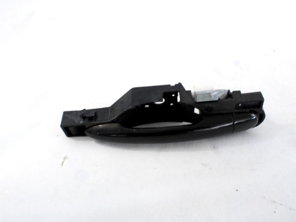 ZUNANJA KLJUKA SPREDNJA DESNA VRATA OEM N. 806070046R ORIGINAL REZERVNI DEL RENAULT MODUS F/JP0 R (2008 - 09/2013) BENZINA LETNIK 2009