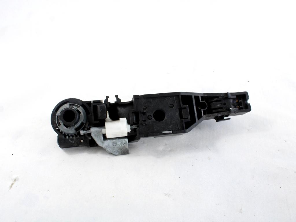 ZUNANJA KLJUKA ZADNJA LEVA VRATA OEM N. 806070046R ORIGINAL REZERVNI DEL RENAULT MODUS F/JP0 R (2008 - 09/2013) BENZINA LETNIK 2009