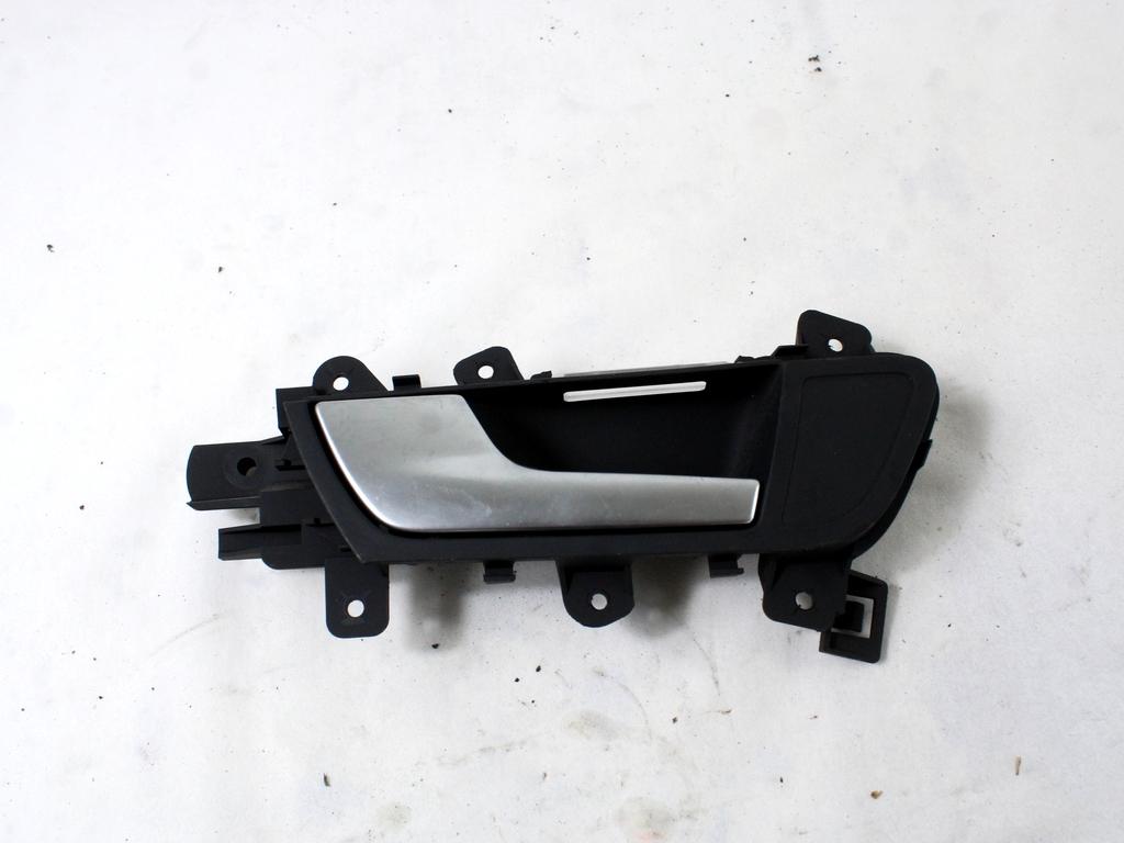 NOTRANJA KLJUKA  OEM N. 8K0839019E ORIGINAL REZERVNI DEL AUDI A4 B8 8K2 BER/SW/CABRIO (2007 - 11/2015) DIESEL LETNIK 2009