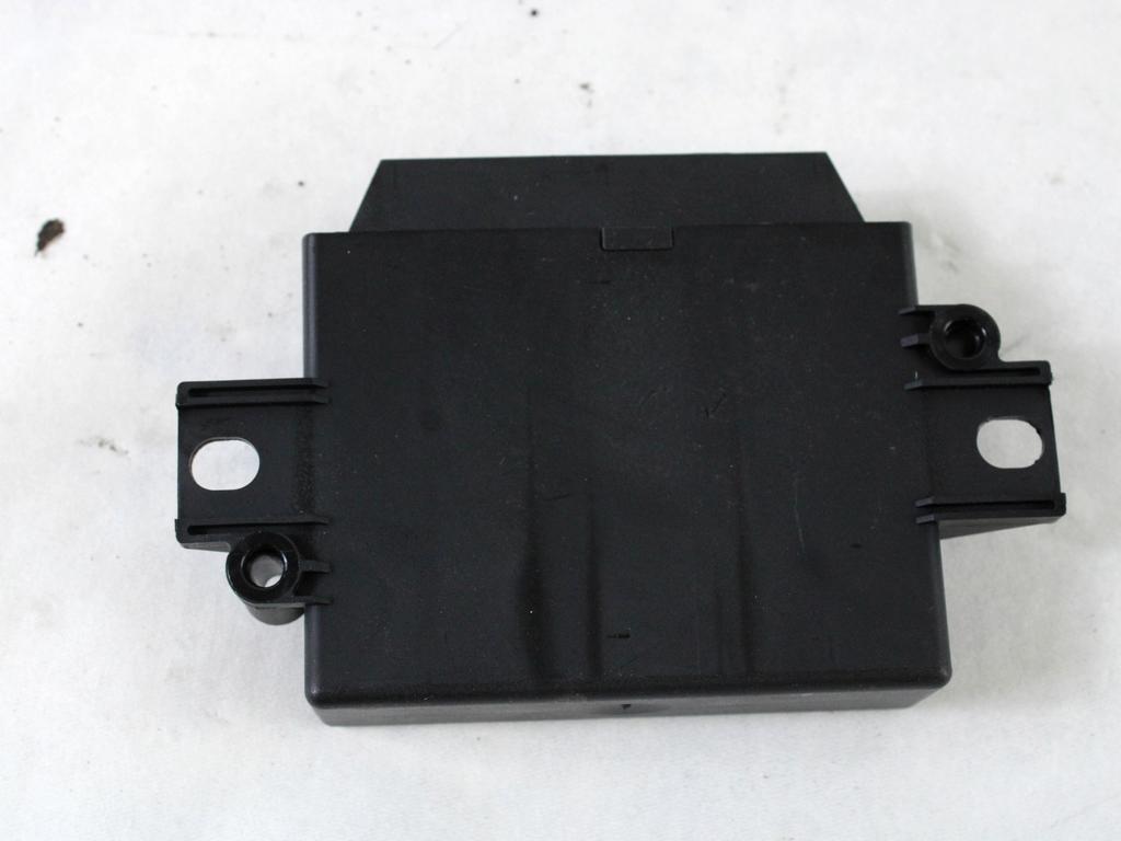 ECU PARKIRNI SENZORJI OEM N. 8K0919475F ORIGINAL REZERVNI DEL AUDI A4 B8 8K2 BER/SW/CABRIO (2007 - 11/2015) DIESEL LETNIK 2009