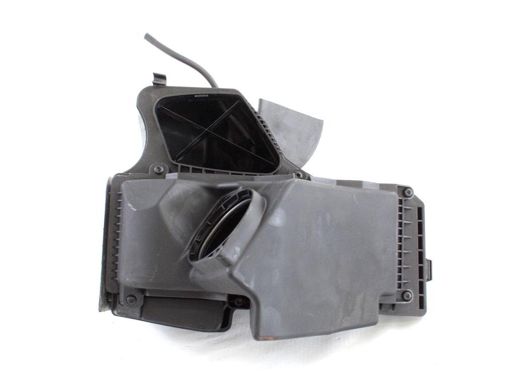 FILTAR ZRAKA OEM N. 8K0133837T ORIGINAL REZERVNI DEL AUDI A4 B8 8K2 BER/SW/CABRIO (2007 - 11/2015) DIESEL LETNIK 2009