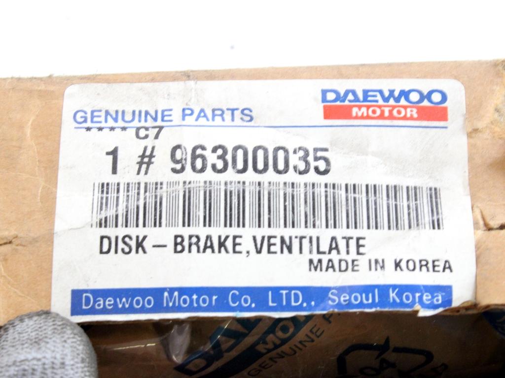 SPREDNJI ZAVORNI DISKI OEM N. 96300035 ORIGINAL REZERVNI DEL DAEWOO NUBIRA J100 (1997 - 2003)BENZINA LETNIK 1997