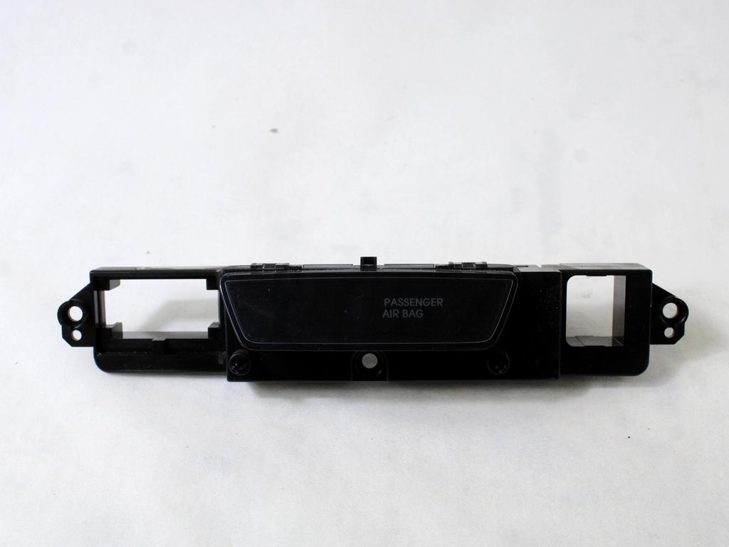 POTOVALNI RACUNALNIK OEM N. 93770-1J100 ORIGINAL REZERVNI DEL HYUNDAI I20 PB PBT MK1 (2008 - 2012)BENZINA/GPL LETNIK 2010