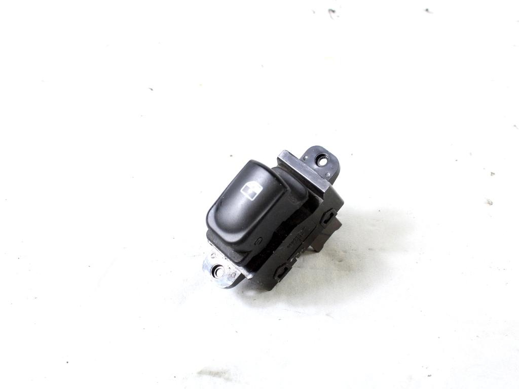 STIKALO SPREDNJIH DESNIH SIP OEM N. 935801J0009P ORIGINAL REZERVNI DEL HYUNDAI I20 PB PBT MK1 (2008 - 2012)BENZINA/GPL LETNIK 2010