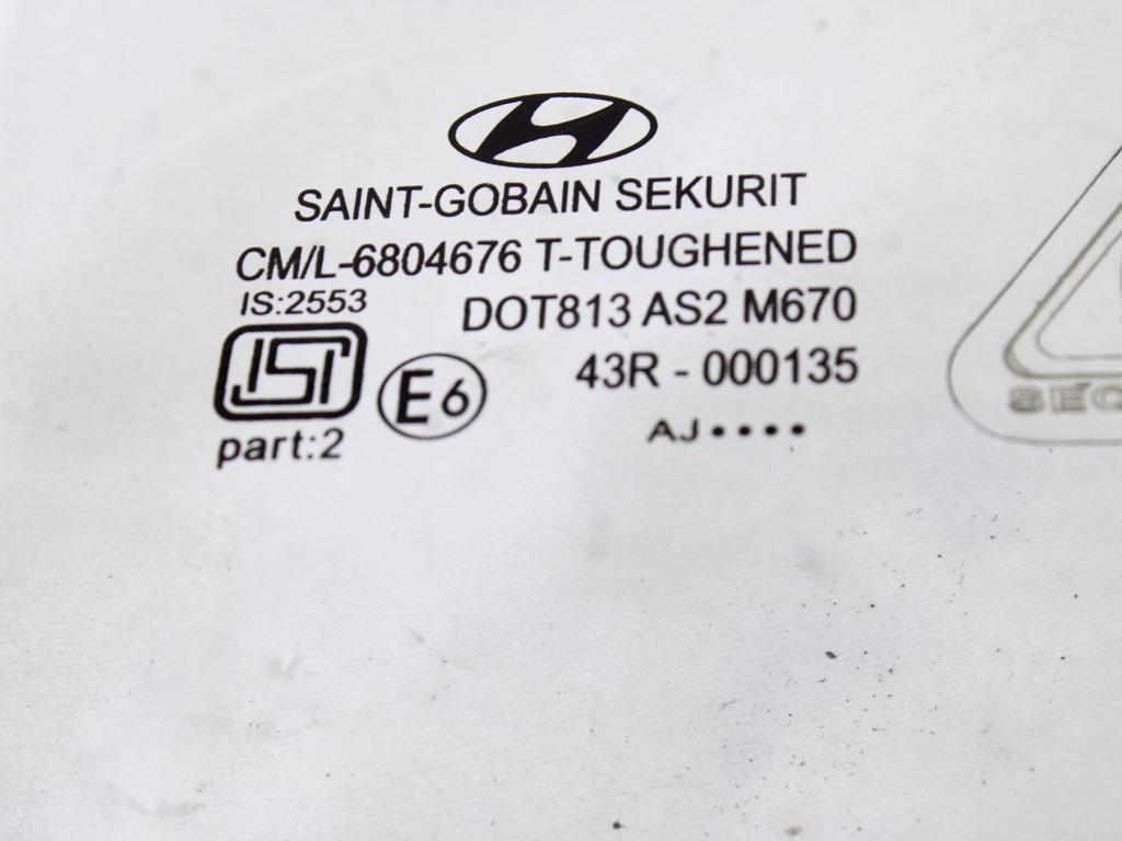 STEKLO SPREDNJIH DESNIH VRAT OEM N. 824211J210 ORIGINAL REZERVNI DEL HYUNDAI I20 PB PBT MK1 (2008 - 2012)BENZINA/GPL LETNIK 2010