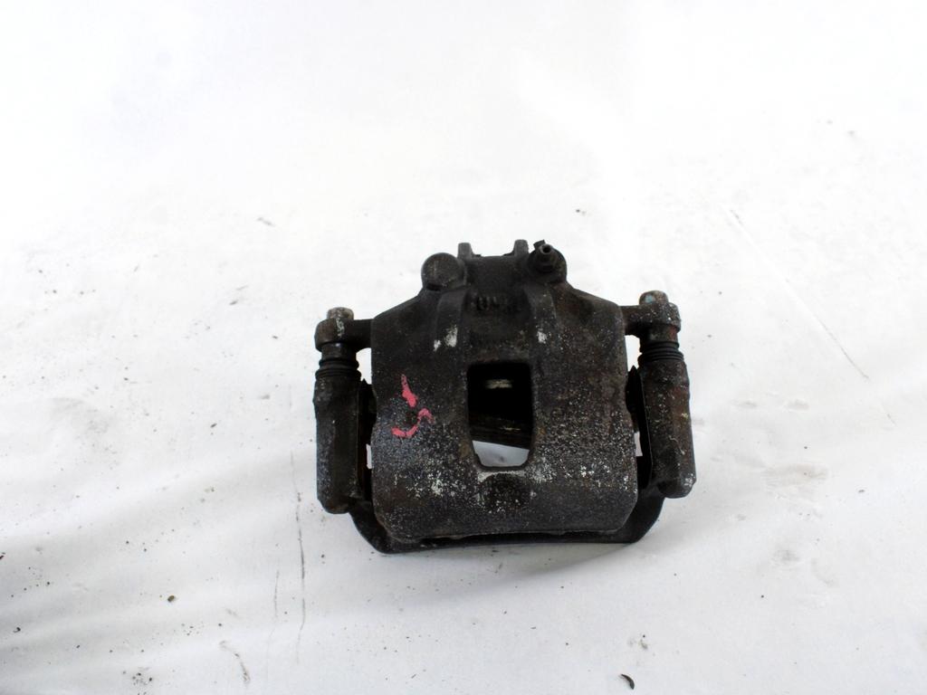 SPREDNJE LEVE ZAVORNE CELJUSTI  OEM N. 581101J600 ORIGINAL REZERVNI DEL HYUNDAI I20 PB PBT MK1 (2008 - 2012)BENZINA/GPL LETNIK 2010