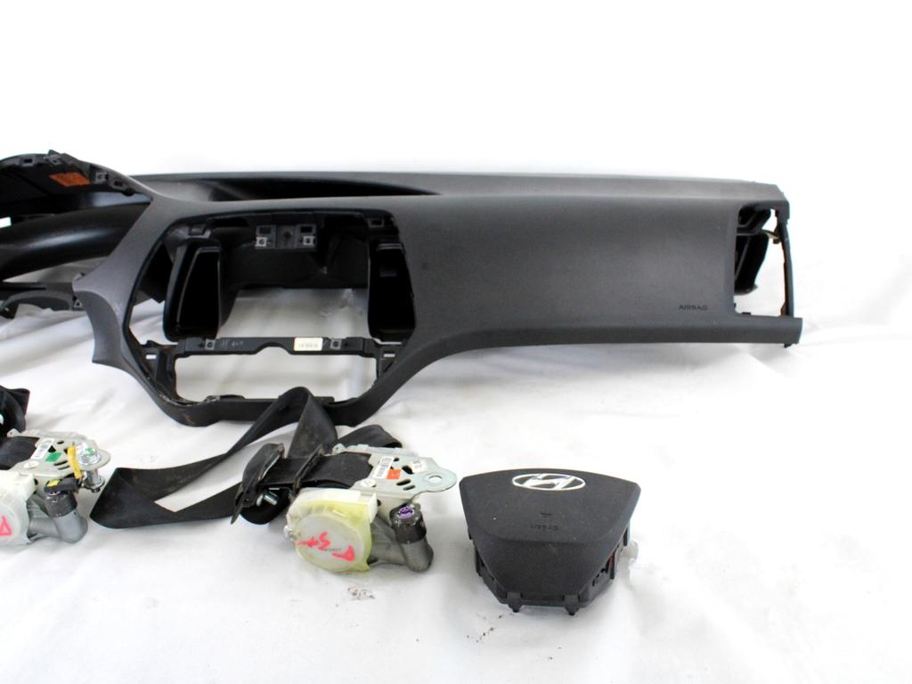 KIT AIRBAG KOMPLET OEM N. 30901 KIT AIRBAG COMPLETO ORIGINAL REZERVNI DEL HYUNDAI I20 PB PBT MK1 (2008 - 2012)BENZINA/GPL LETNIK 2010