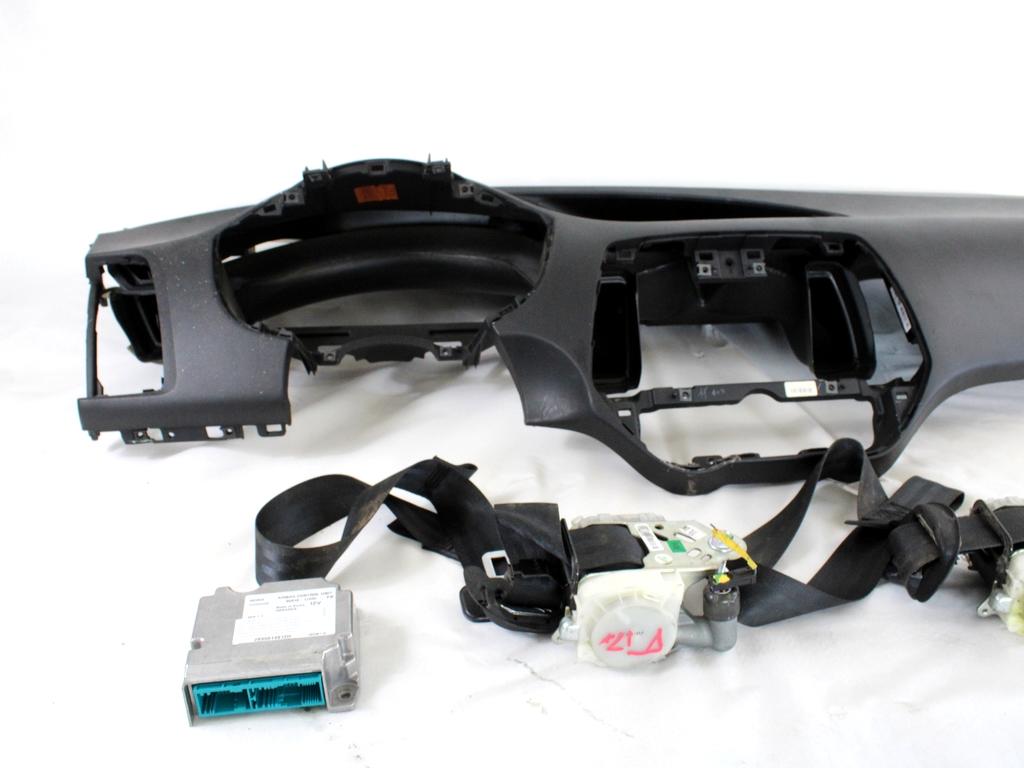 KIT AIRBAG KOMPLET OEM N. 30901 KIT AIRBAG COMPLETO ORIGINAL REZERVNI DEL HYUNDAI I20 PB PBT MK1 (2008 - 2012)BENZINA/GPL LETNIK 2010