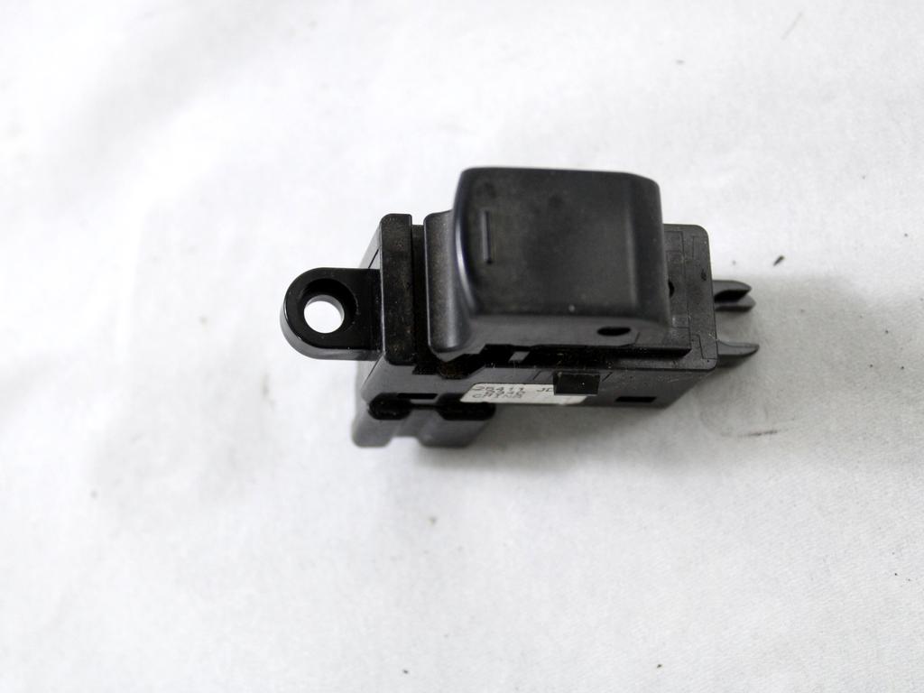 STIKALO SPREDNJIH DESNIH SIP OEM N. 25411JD000 ORIGINAL REZERVNI DEL NISSAN QASHQAI J10E (03/2010 - 2013) DIESEL LETNIK 2010