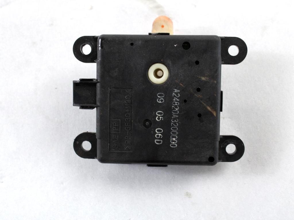 MOTORCEK OGREVANJA OEM N. A24820A3200000 ORIGINAL REZERVNI DEL NISSAN QASHQAI J10E (03/2010 - 2013) DIESEL LETNIK 2010