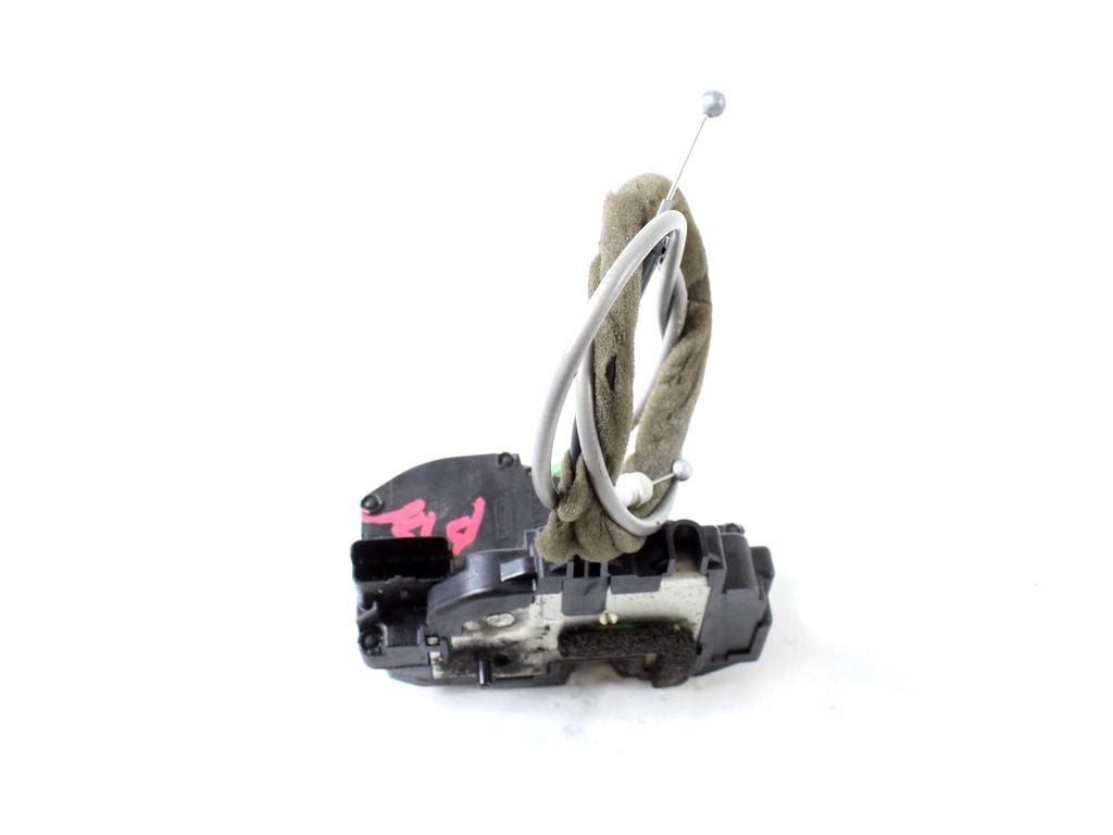 CENTRALNO ZAKLEPANJE ZADNJIH DESNIH VRAT OEM N. 82500JD90C ORIGINAL REZERVNI DEL NISSAN QASHQAI J10E (03/2010 - 2013) DIESEL LETNIK 2010