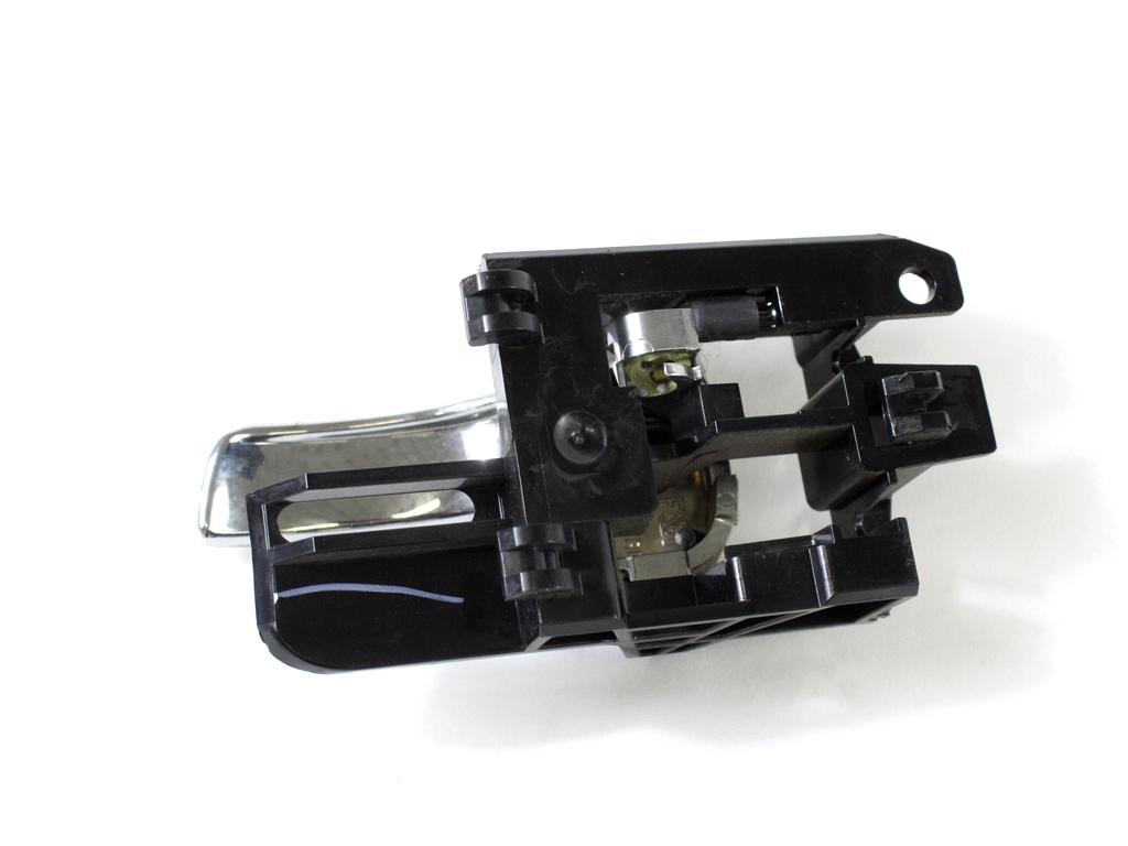 NOTRANJA KLJUKA  OEM N. 80670JD08449 ORIGINAL REZERVNI DEL NISSAN QASHQAI J10E (03/2010 - 2013) DIESEL LETNIK 2010