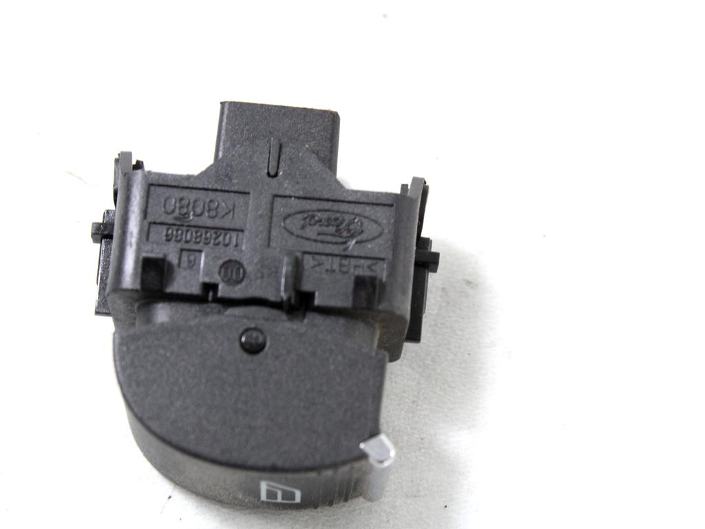 ZADNJE STIKALO OEM N. 1861098 ORIGINAL REZERVNI DEL FORD CMAX GRAND CMAX MK2 DXA-CB7 DXA-CEU (2010 - 03/2015) DIESEL LETNIK 2015