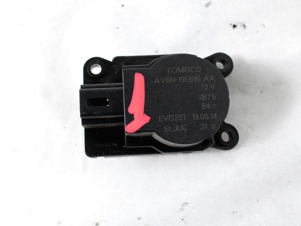 MOTORCEK OGREVANJA OEM N. AV6N-19E616-AA ORIGINAL REZERVNI DEL FORD CMAX GRAND CMAX MK2 DXA-CB7 DXA-CEU (2010 - 03/2015) DIESEL LETNIK 2015