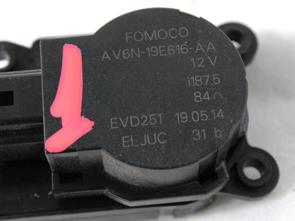 MOTORCEK OGREVANJA OEM N. AV6N-19E616-AA ORIGINAL REZERVNI DEL FORD CMAX GRAND CMAX MK2 DXA-CB7 DXA-CEU (2010 - 03/2015) DIESEL LETNIK 2015