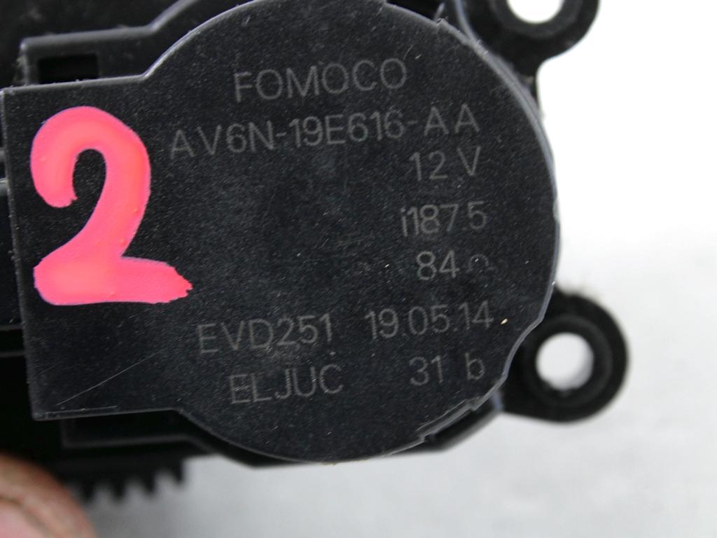 MOTORCEK OGREVANJA OEM N. AV6N-19E616-AA ORIGINAL REZERVNI DEL FORD CMAX GRAND CMAX MK2 DXA-CB7 DXA-CEU (2010 - 03/2015) DIESEL LETNIK 2015