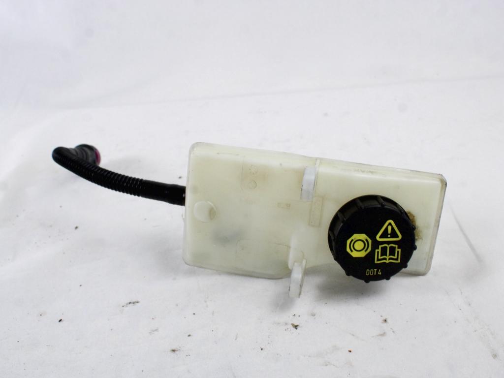 ZAVORNI CILINDER OEM N. 1847903 ORIGINAL REZERVNI DEL FORD CMAX GRAND CMAX MK2 DXA-CB7 DXA-CEU (2010 - 03/2015) DIESEL LETNIK 2015