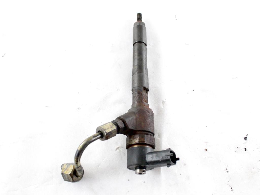 INJEKTORJI DIESEL OEM N. 445110083 ORIGINAL REZERVNI DEL LANCIA Y YPSILON 843 (2003-2006) DIESEL LETNIK 2006