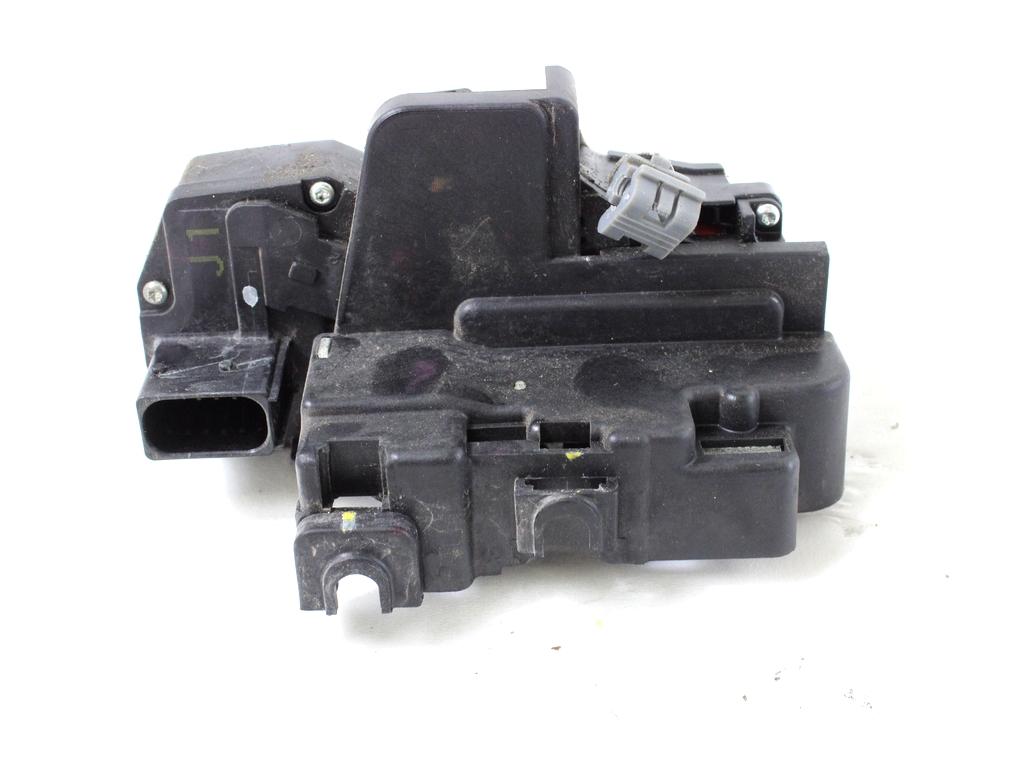 CENTRALNO ZAKLEPANJE PREDNIH LEVIH VRAT OEM N. 96624160 ORIGINAL REZERVNI DEL CHEVROLET CAPTIVA MK1 C100 (2006 - 2011) DIESEL LETNIK 2008