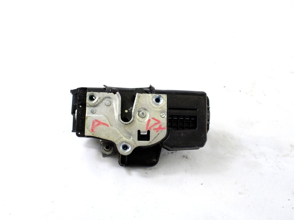 CENTRALNI ZAKLEP SPREDNJIH VRAT  OEM N. 96624245 ORIGINAL REZERVNI DEL CHEVROLET CAPTIVA MK1 C100 (2006 - 2011) DIESEL LETNIK 2008