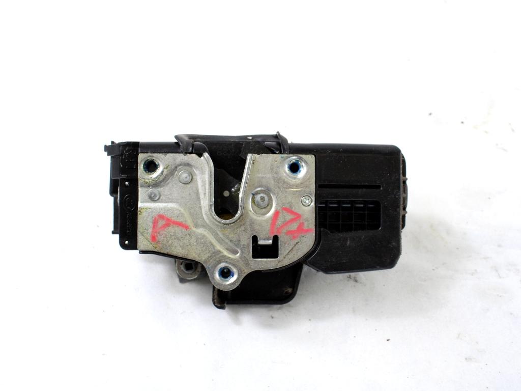 CENTRALNI ZAKLEP SPREDNJIH VRAT  OEM N. 96624245 ORIGINAL REZERVNI DEL CHEVROLET CAPTIVA MK1 C100 (2006 - 2011) DIESEL LETNIK 2008