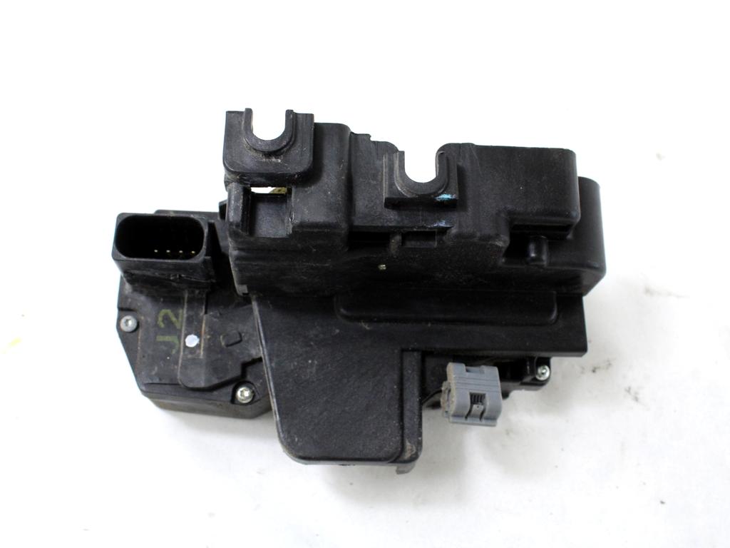 CENTRALNI ZAKLEP SPREDNJIH VRAT  OEM N. 96624245 ORIGINAL REZERVNI DEL CHEVROLET CAPTIVA MK1 C100 (2006 - 2011) DIESEL LETNIK 2008