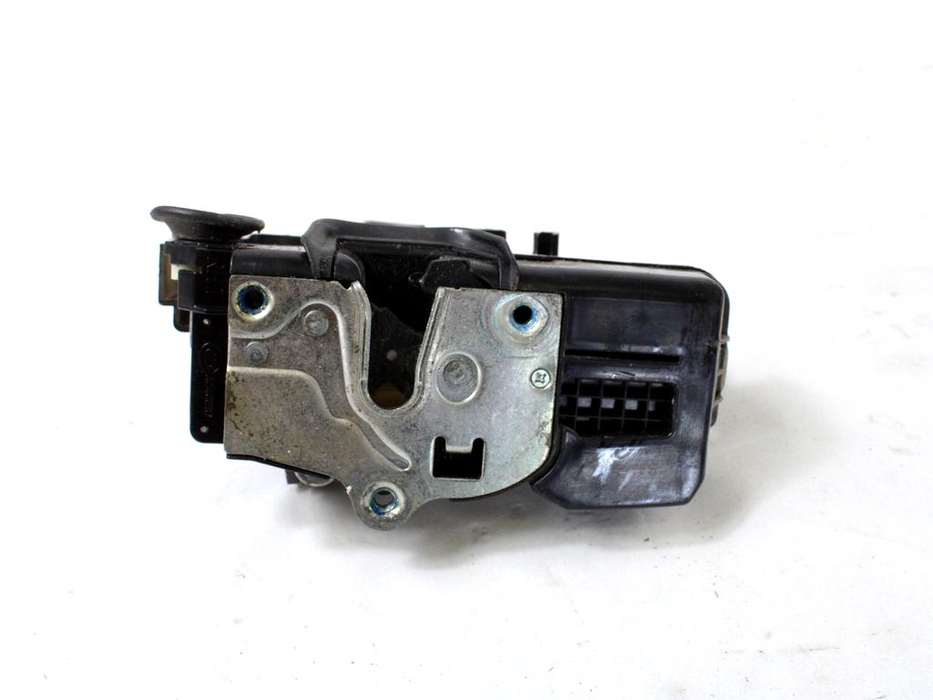 CENTRALNO ZAKLEPANJE ZADNJIH DESNIH VRAT OEM N. 96624176 ORIGINAL REZERVNI DEL CHEVROLET CAPTIVA MK1 C100 (2006 - 2011) DIESEL LETNIK 2008