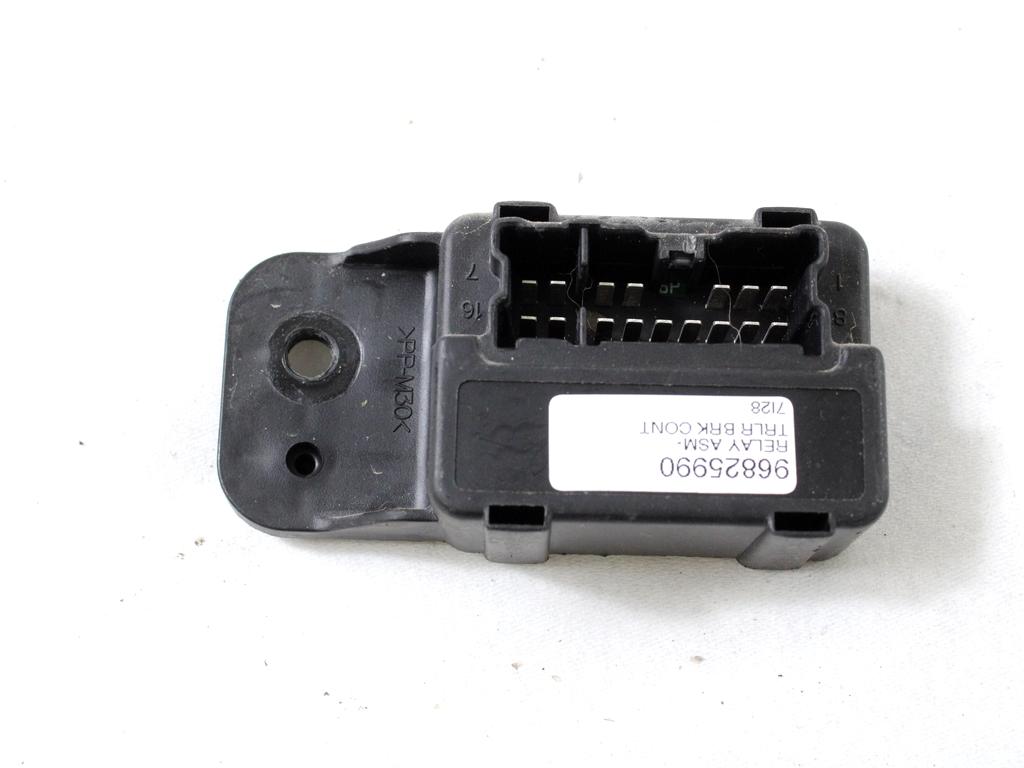 RELE' OEM N. 96825990 ORIGINAL REZERVNI DEL CHEVROLET CAPTIVA MK1 C100 (2006 - 2011) DIESEL LETNIK 2008