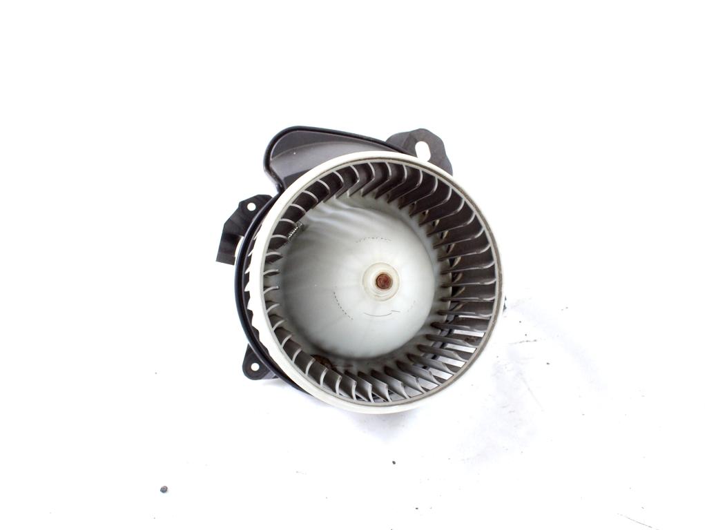 VENTILATOR  KABINE  OEM N. 77364956 ORIGINAL REZERVNI DEL FIAT PUNTO 199 MK3 (2011 - 2017)BENZINA LETNIK 2016