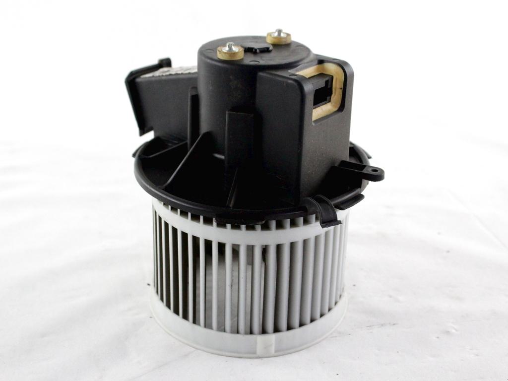 VENTILATOR  KABINE  OEM N. 77364885 ORIGINAL REZERVNI DEL FIAT 500 CINQUECENTO 312 MK3 (2007 - 2015) BENZINA LETNIK 2010