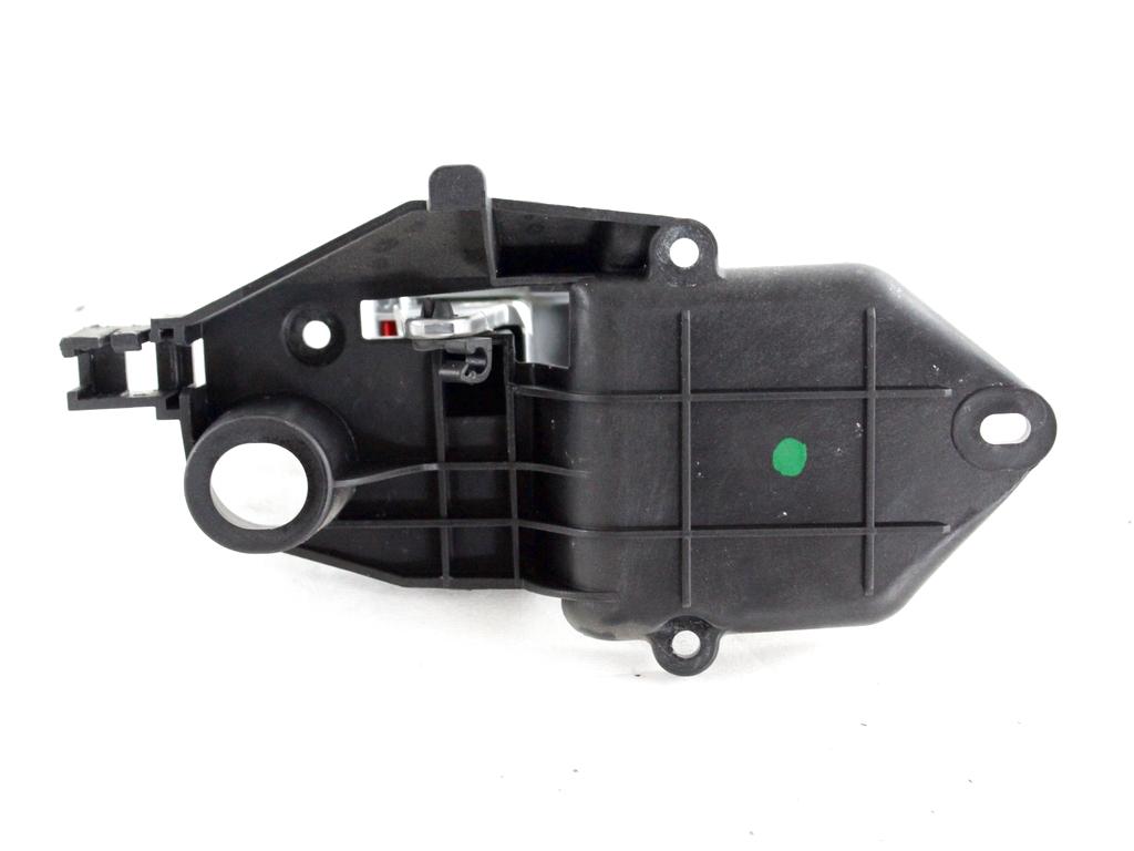 NOTRANJA KLJUKA  OEM N. 71749973 ORIGINAL REZERVNI DEL FIAT 500 CINQUECENTO 312 MK3 (2007 - 2015) BENZINA LETNIK 2010