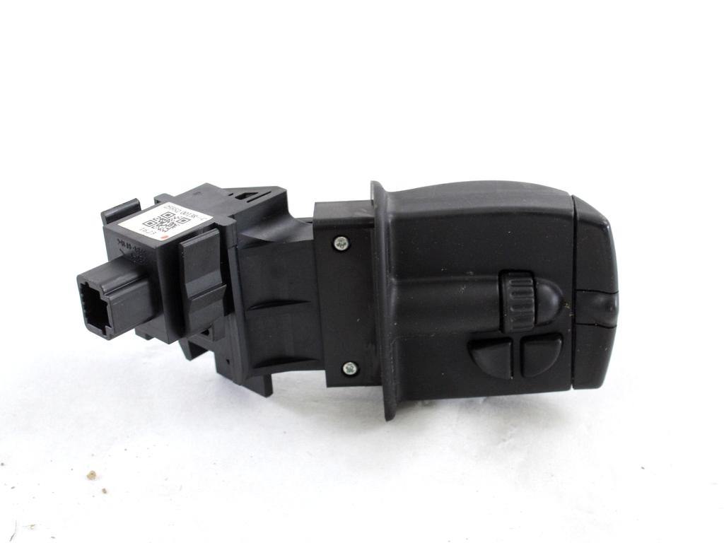 MULTIFUNKCIJSKI VOLAN OEM N. 255520013R ORIGINAL REZERVNI DEL RENAULT MEGANE MK3 BZ0/1 B3 DZ0/1 KZ0/1 BER/SPORTOUR/ESTATE (2009 - 2015) DIESEL LETNIK 2011