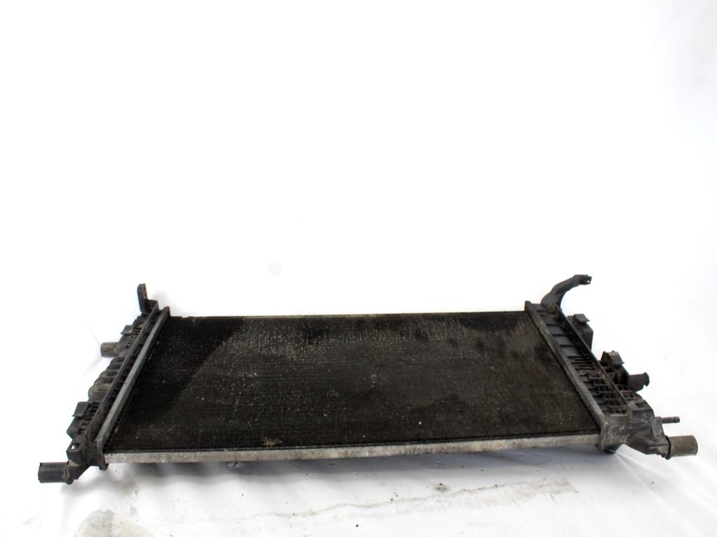 RADIATOR VODE OEM N. 214105150R ORIGINAL REZERVNI DEL RENAULT MEGANE MK3 BZ0/1 B3 DZ0/1 KZ0/1 BER/SPORTOUR/ESTATE (2009 - 2015) DIESEL LETNIK 2011