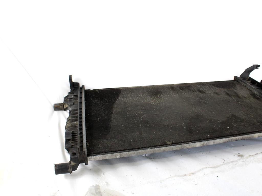 RADIATOR VODE OEM N. 214105150R ORIGINAL REZERVNI DEL RENAULT MEGANE MK3 BZ0/1 B3 DZ0/1 KZ0/1 BER/SPORTOUR/ESTATE (2009 - 2015) DIESEL LETNIK 2011