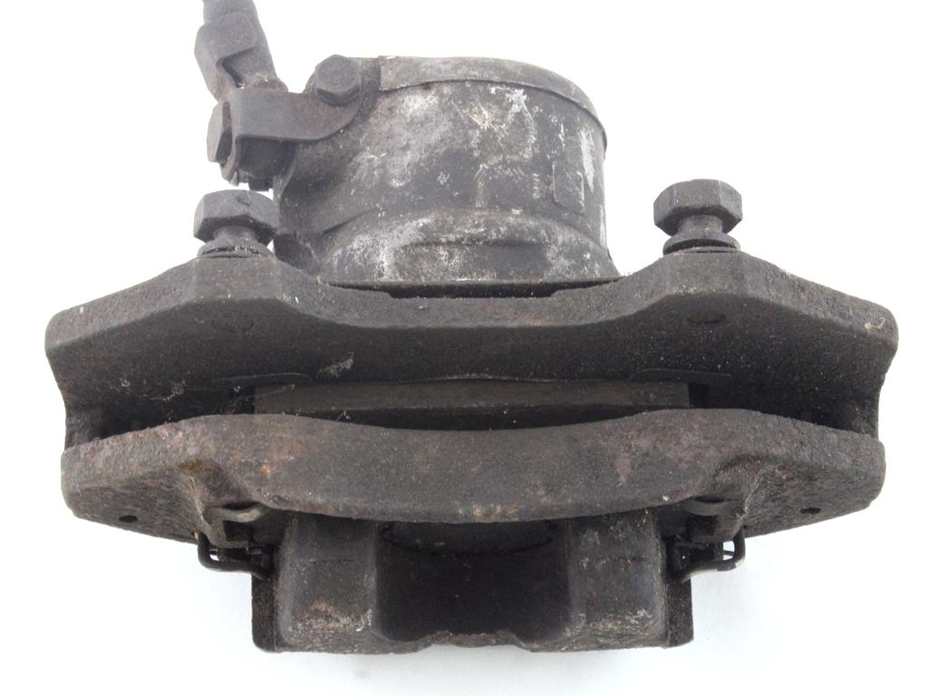 SPREDNJE DESNE ZAVORNE CELJUSTI  OEM N. 4395657 ORIGINAL REZERVNI DEL FIAT 132 (1972 - 1981)BENZINA LETNIK 1977