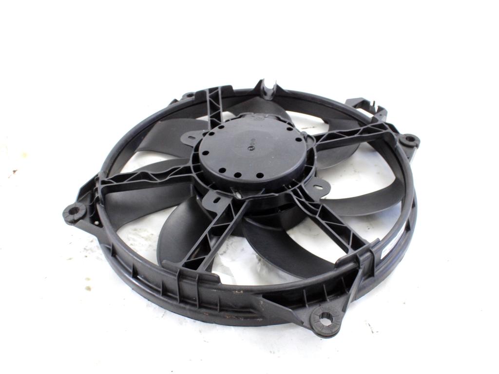 VENTILATOR HLADILNIKA OEM N. 214810898R ORIGINAL REZERVNI DEL RENAULT MEGANE MK3 BZ0/1 B3 DZ0/1 KZ0/1 BER/SPORTOUR/ESTATE (2009 - 2015) DIESEL LETNIK 2011