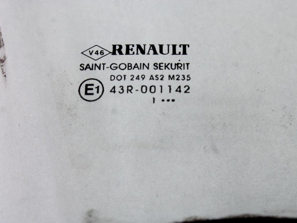 STEKLO SPREDNJIH DESNIH VRAT OEM N. 803007357R ORIGINAL REZERVNI DEL RENAULT MEGANE MK3 BZ0/1 B3 DZ0/1 KZ0/1 BER/SPORTOUR/ESTATE (2009 - 2015) DIESEL LETNIK 2011