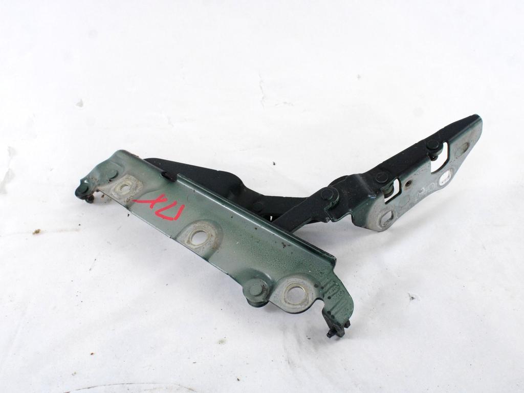 PANTI POKROVA MOTORJA OEM N. C2Z23423 ORIGINAL REZERVNI DEL JAGUAR XF X250 MK1 (2008 - 2011)BENZINA LETNIK 2009