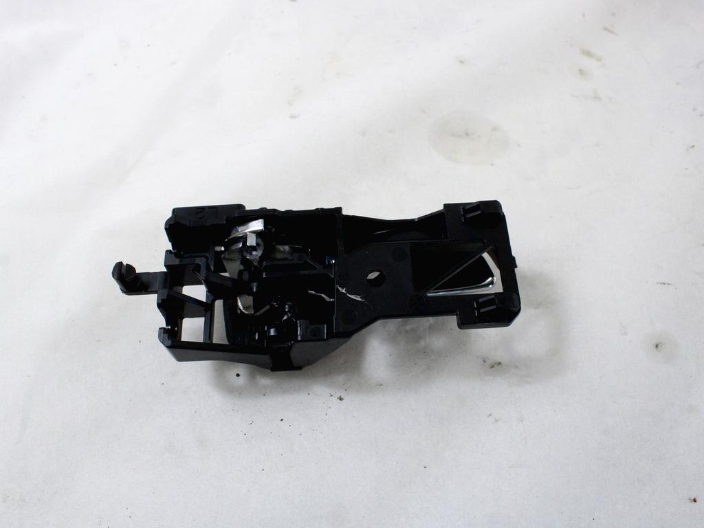 NOTRANJA KLJUKA  OEM N. 8313063JC0C48 ORIGINAL REZERVNI DEL SUZUKI IGNIS MF MK3 (2016 - 2020)BENZINA LETNIK 2019