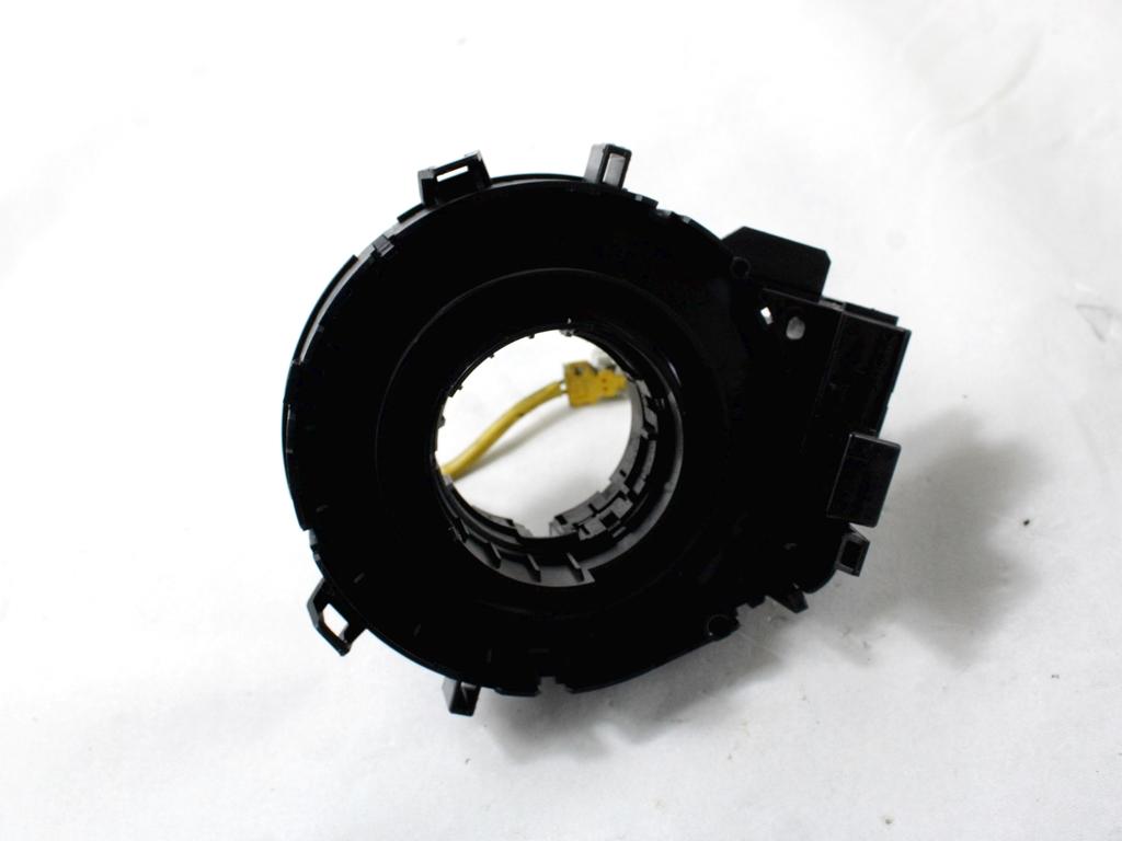 KONTAKT SPIRALA OEM N. 8A6T-14A664-AC ORIGINAL REZERVNI DEL FORD FIESTA CB1 CNN MK6 (09/2008 - 11/2012) DIESEL LETNIK 2010