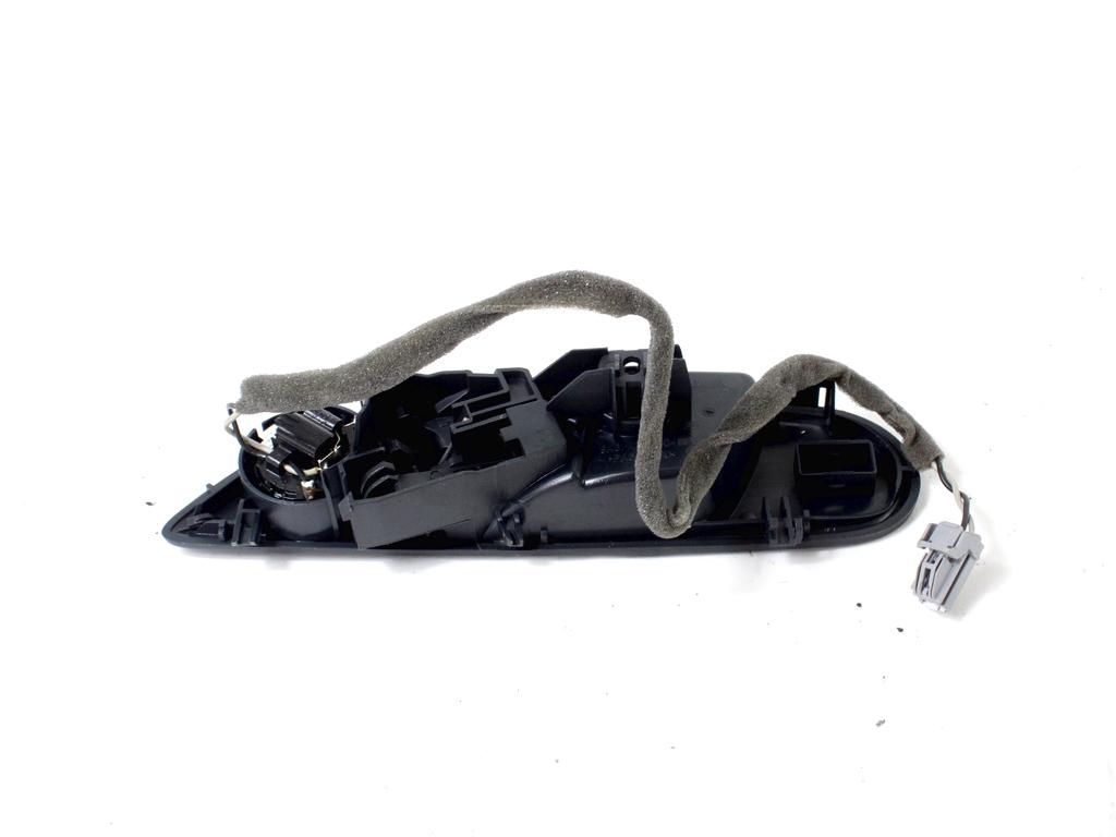 NOTRANJA KLJUKA  OEM N. 8A61-A22600-BFW ORIGINAL REZERVNI DEL FORD FIESTA CB1 CNN MK6 (09/2008 - 11/2012) DIESEL LETNIK 2010