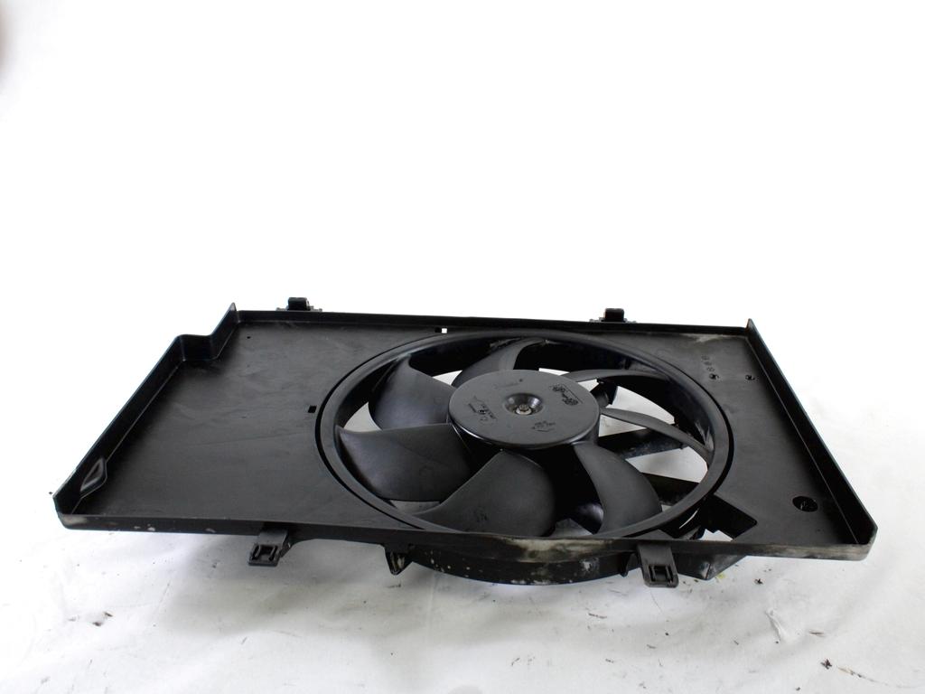 VENTILATOR HLADILNIKA OEM N. 8V51-8C607-CG ORIGINAL REZERVNI DEL FORD FIESTA CB1 CNN MK6 (09/2008 - 11/2012) DIESEL LETNIK 2010