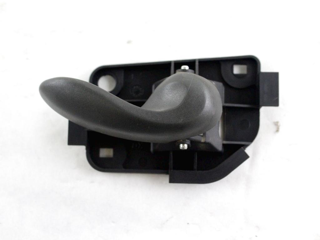 NOTRANJA KLJUKA  OEM N. 735267590 ORIGINAL REZERVNI DEL FIAT PUNTO 188 MK2 R (2003 - 2011) DIESEL LETNIK 2006