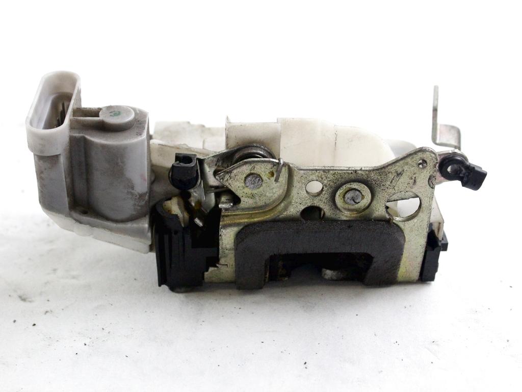 CENTRALNO ZAKLEPANJE ZADNJIH DESNIH VRAT OEM N. 46536067 ORIGINAL REZERVNI DEL FIAT PUNTO 188 MK2 R (2003 - 2011) DIESEL LETNIK 2006