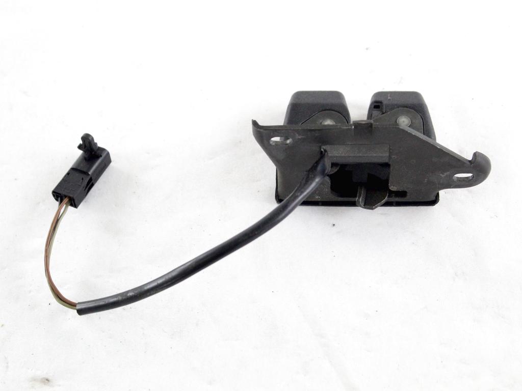 ZAKLEPANJE PRTLJA?NIH VRAT  OEM N. 51747391 ORIGINAL REZERVNI DEL FIAT PUNTO 188 MK2 R (2003 - 2011) DIESEL LETNIK 2006